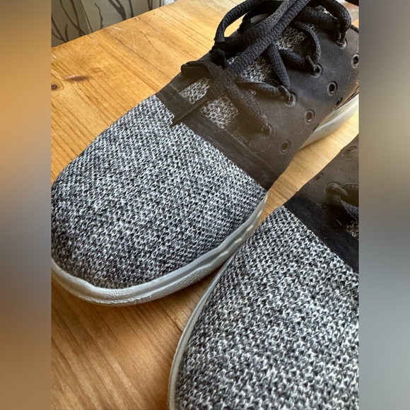 Under Armour Men’s Sneakers 8 - Picture 6 of 7